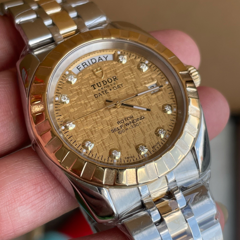 Watch ONLY Tudor - M23013-0022 Classic Stainless steel /Two-tone (Gold)