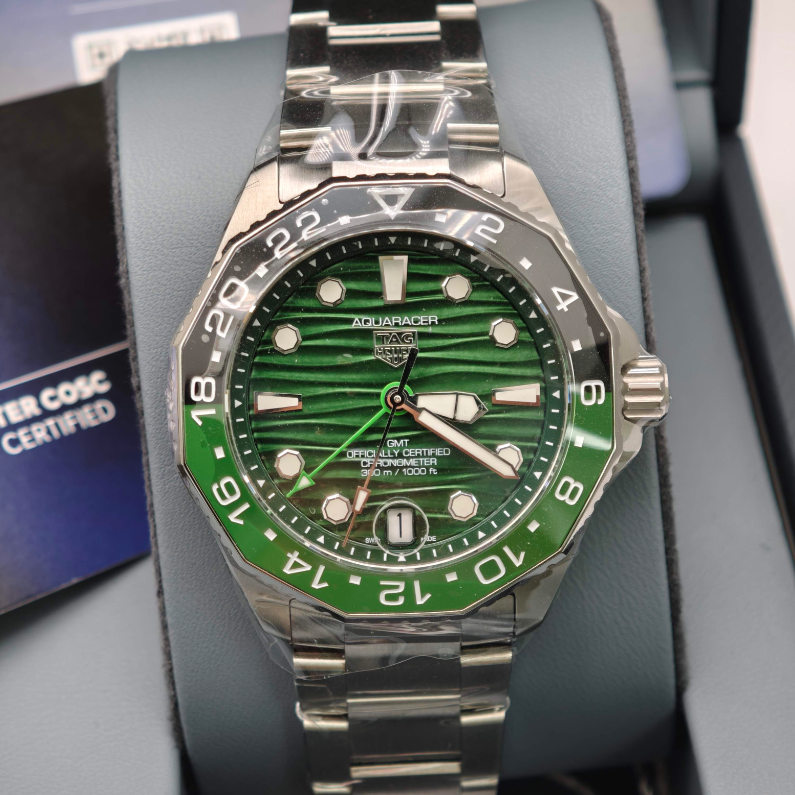 2025 New TAG Heuer - WBP5115.BA0013 Aquaracer Professional 300 GMT 42 Stainless Steel / Green