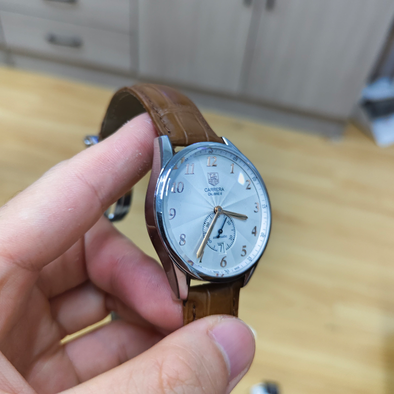 Watch ONLY Pre-owned TAG Heuer - WAS2112.FC6181 Carrera Calibre 6 39 Heritage Stainless Steel / Silver / Alligator