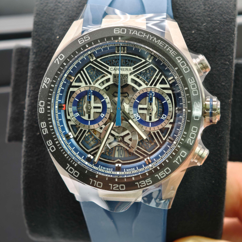 2025 New TAG Heuer - CBU2081.FT6274 Carrera Chronograph Extreme Sport Titanium - Ceramic / Blue / Rubber