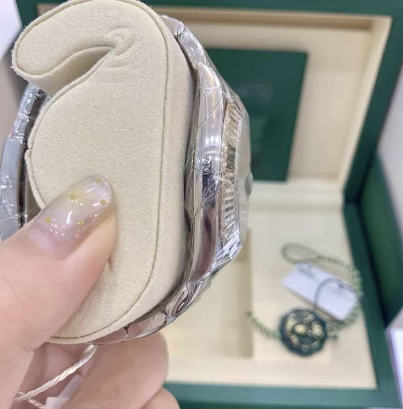 2025 Brand New Rolex - 126334-0015 Datejust 41 Stainless Steel Fluted / Oyster / Blue - Diamond