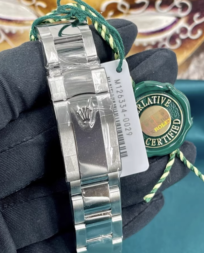 2023 Pre-owned Rolex - 126334-0029 Datejust 41 Stainless Steel - Fluted / Green - Fluted / Oyster