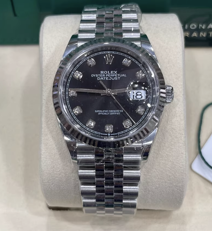 2025 Brand New Rolex - 126234-0027 Datejust 36 Stainless Steel / Fluted / Black-Diamond / Jubilee