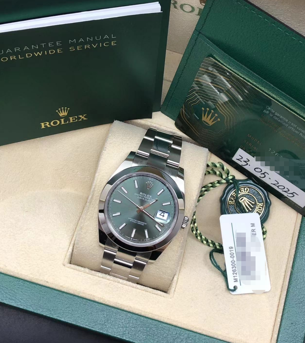 2025 Brand New Rolex - 126300-0019 Datejust 41 Stainless Steel Smooth / Jubilee / Oyster