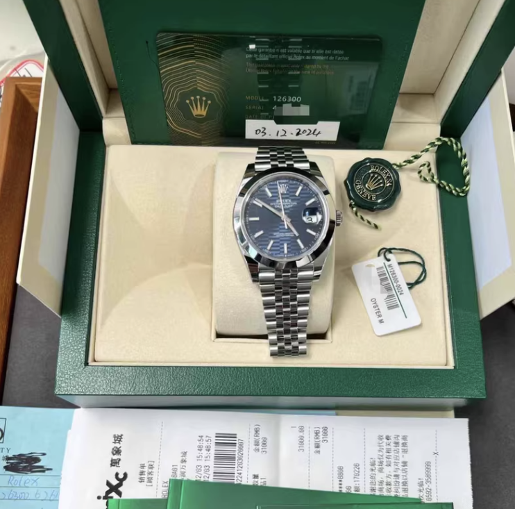 2024 Pre-owned Rolex - 126300-0024 Datejust 41 Stainless Steel Smooth / Jubilee / Blue- Fluted