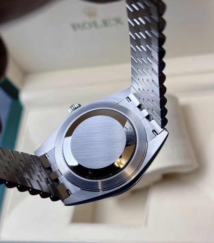 2024 Pre-owned Rolex - 126300-0024 Datejust 41 Stainless Steel Smooth / Jubilee / Blue- Fluted