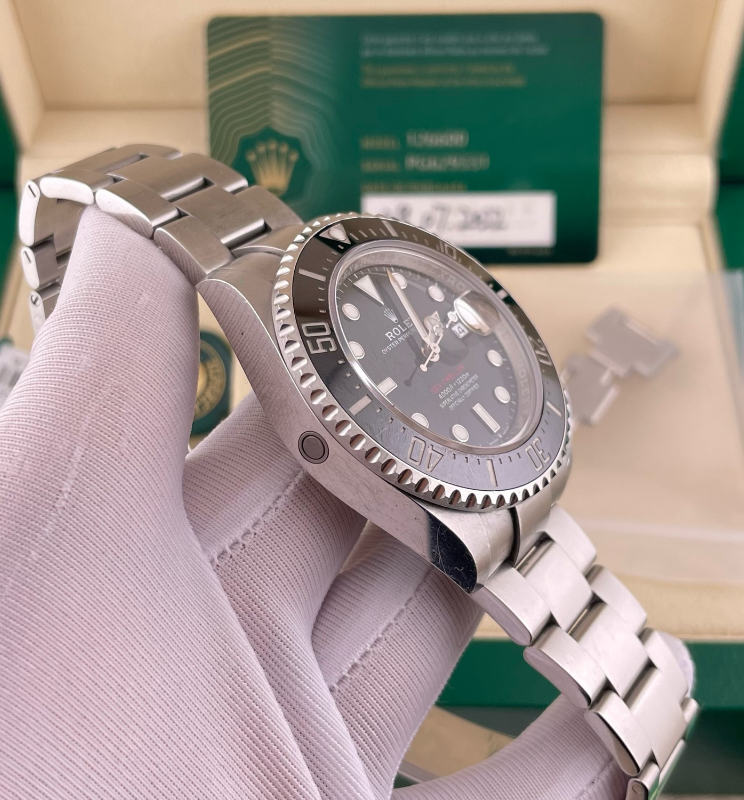 2022 Pre-owned Single red Rolex - 126600-0001 Sea-Dweller Stainless Steel / Black