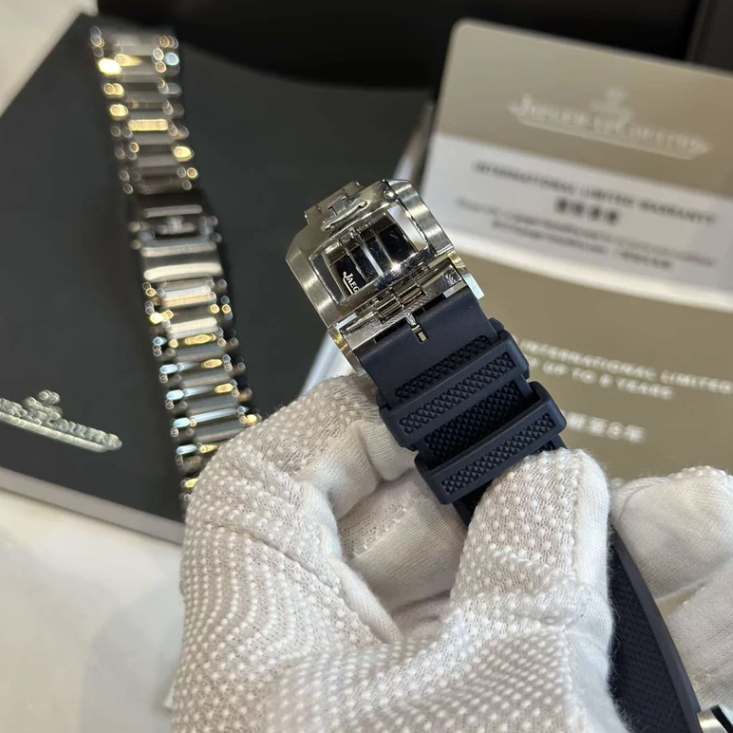 2023 Like New Jaeger-LeCoultre - Q9088180 Polaris Perpetual Calendar Stainless Steel / Blue / Bracelet